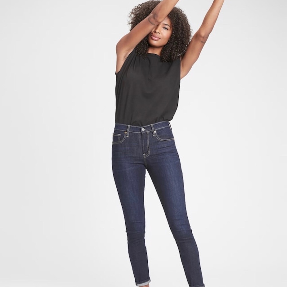 Mid Rise Gap True Skinny jeans deep indigo